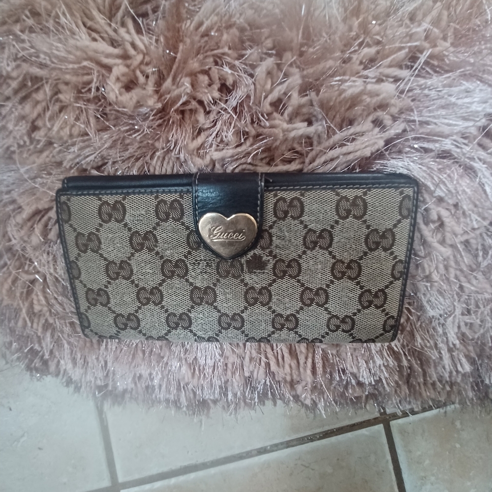 Gucci Monogram Wallet with Heart Clasp